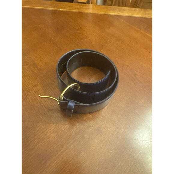 Accessory Lady Navy Blue Leather Belt Size M with Gold Tone Accent Buckle - Picture 2 of 16